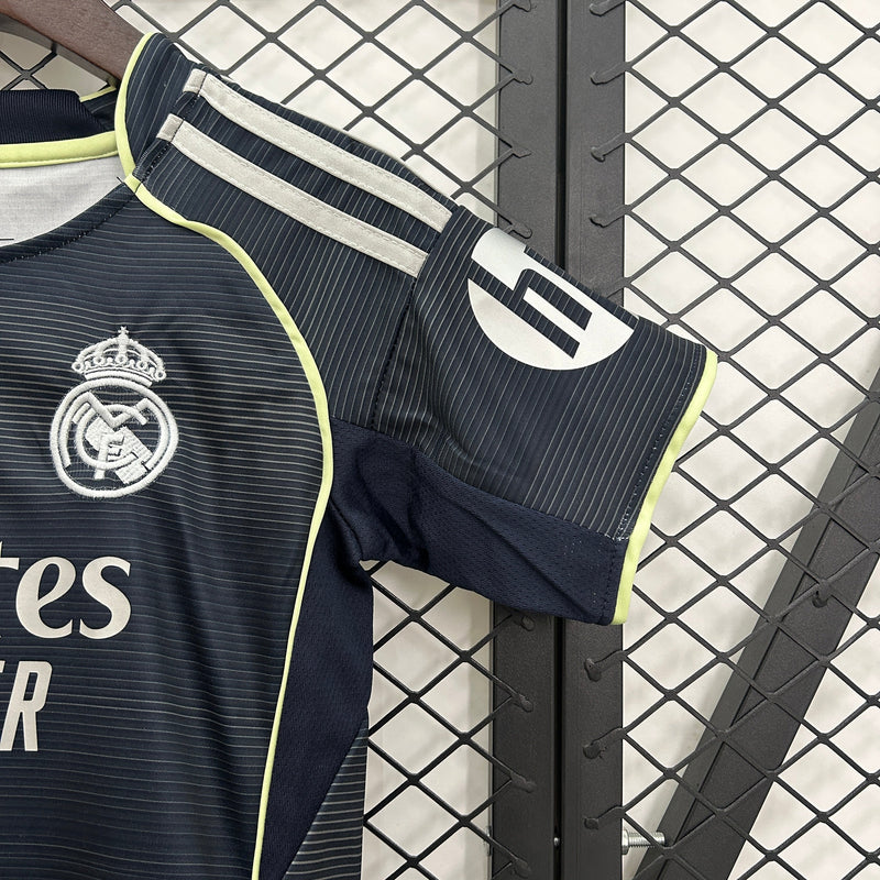 Kids Real Madrid 25/26 Away